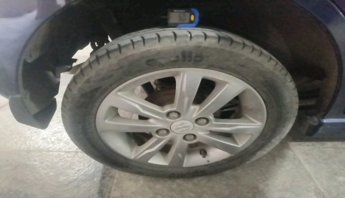 2013 Maruti Wagon R Stingray VXI, Petrol, Manual, 49,214 km, tyre