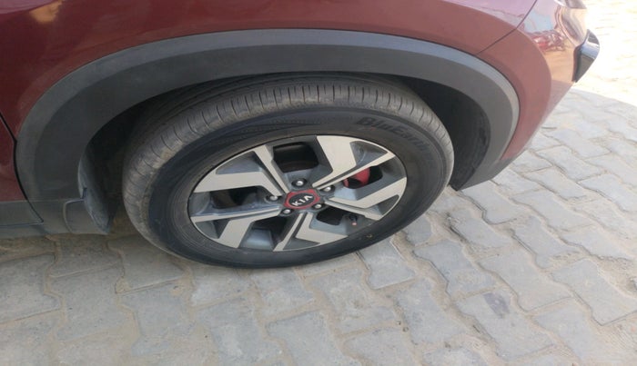 2020 KIA SONET GTX PLUS 1.0 IMT, Petrol, Manual, 1,30,617 km, tyre