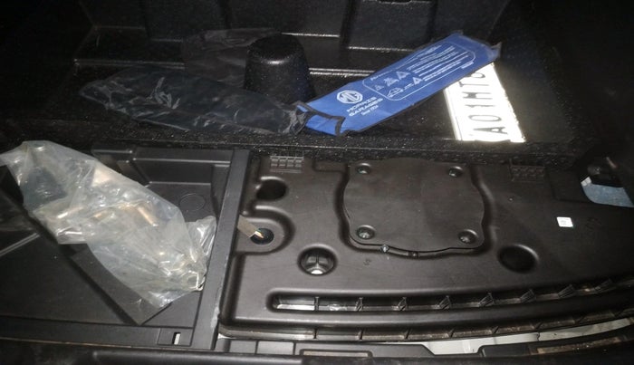 2019 MG HECTOR SHARP 1.5 DCT PETROL, Petrol, Automatic, 61,773 km, tyre