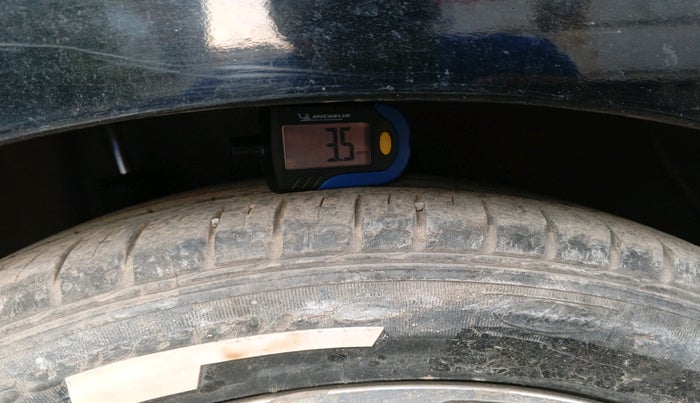 2018 Hyundai Verna 1.6 CRDI SX, Diesel, Manual, 1,66,140 km, tyre