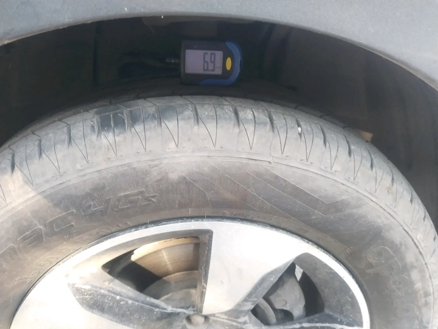 2018 Tata NEXON XZA PLUS DIESEL, Diesel, Automatic, 76,929 km, tyre
