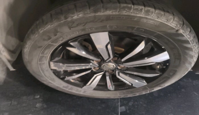 2019 MG HECTOR SHARP 1.5 DCT PETROL, Petrol, Automatic, 78,228 km, tyre