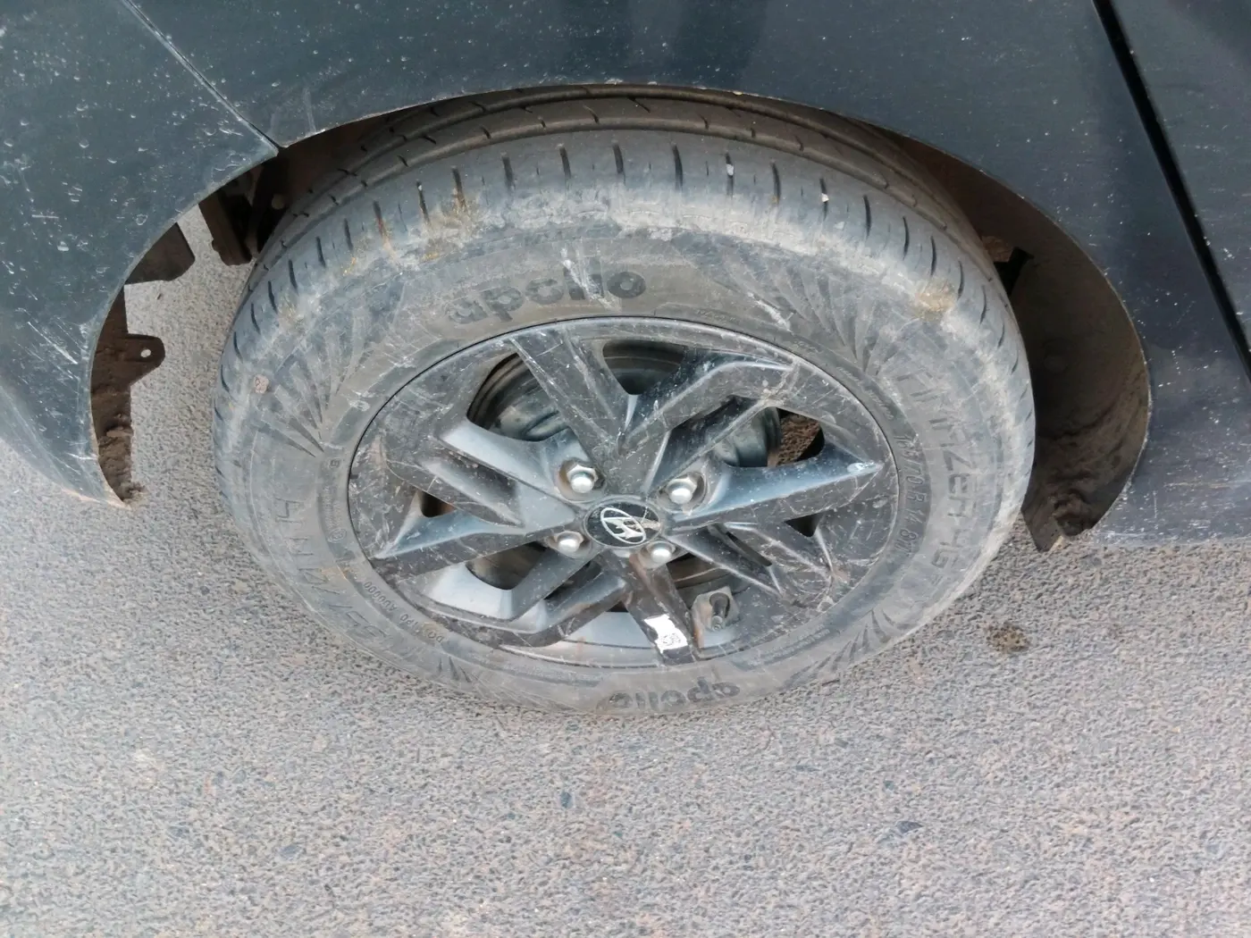 2022 Hyundai GRAND I10 NIOS SPORTZ 1.2 KAPPA VTVT, Petrol, Manual, 50,053 km, tyre