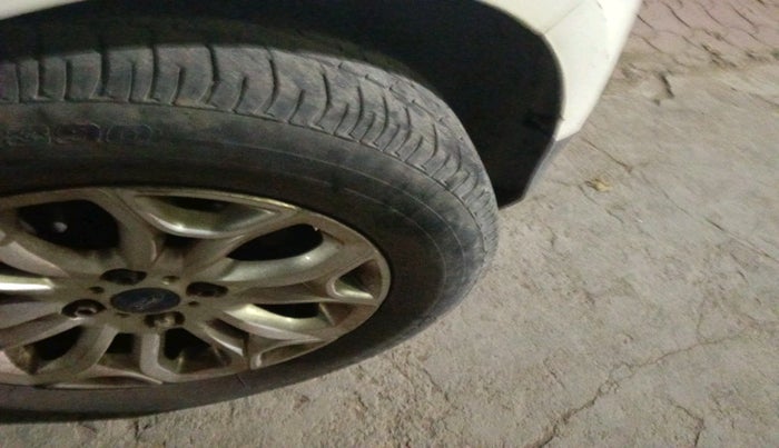 2014 Ford Ecosport TITANIUM 1.5L DIESEL, Diesel, Manual, 2 km, tyre