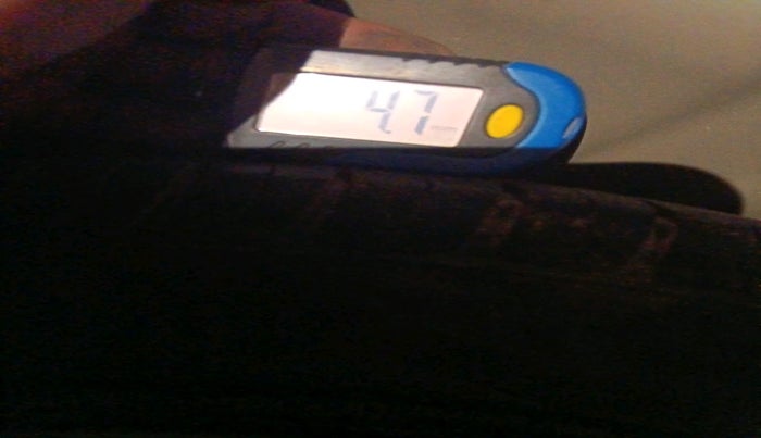 2016 Mahindra Kuv100 K2 D 6 STR, Diesel, Manual, 91,186 km, tyre