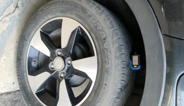 2019 Tata NEXON XZA PLUS PETROL, Petrol, Automatic, 27,571 km, tyre