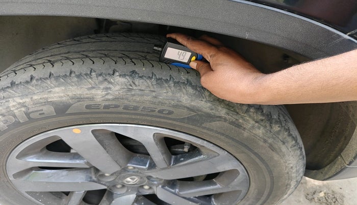 2022 Tata Safari XZA PLUS, Diesel, Automatic, 51,721 km, tyre