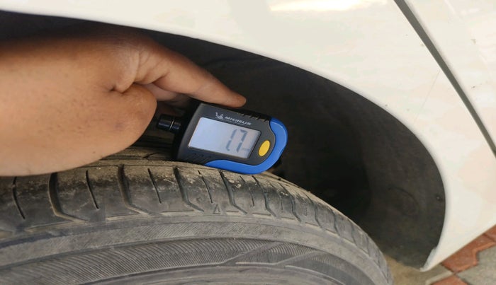 2014 Hyundai Grand i10 ASTA AT 1.2 KAPPA VTVT, Petrol, Automatic, 72,063 km, tyre