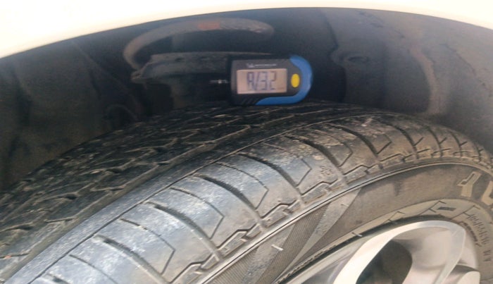 2018 Hyundai Elite i20 ASTA 1.2 (O), Petrol, Manual, 1,16,351 km, tyre