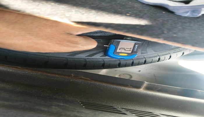 2023 Hyundai EXTER SX 1.2 CNG MT, CNG, Manual, 16,303 km, tyre