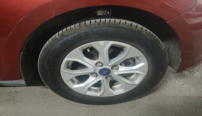 2017 Ford New Figo TITANIUM1.5 DIESEL, Diesel, Manual, 1,25,141 km, tyre