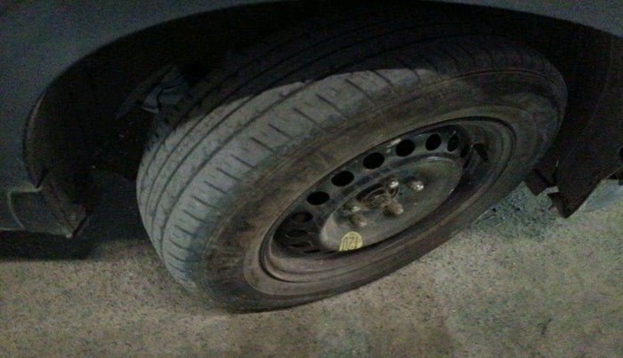 2021 KIA SONET HTX 1.0 IMT, Petrol, Manual, 55,490 km, tyre