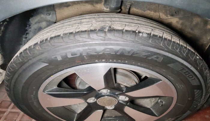 2017 Tata NEXON XZ PLUS DIESEL, Diesel, Manual, 95,162 km, tyre