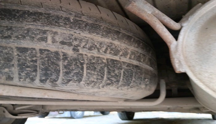 2013 Maruti Ertiga VDI, Diesel, Manual, 89,970 km, tyre