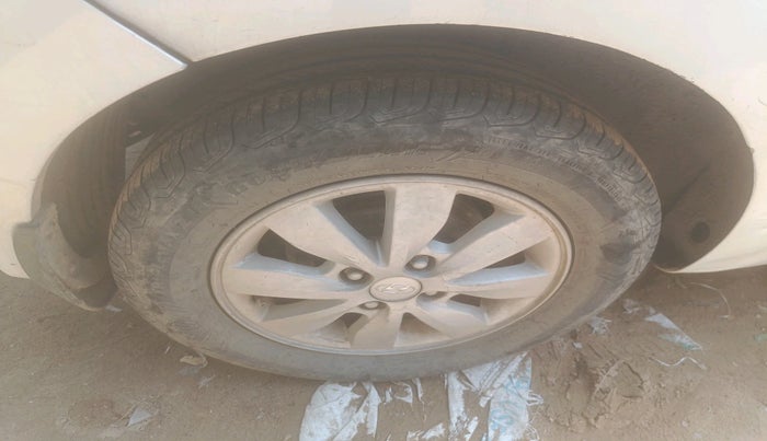 2012 Hyundai i20 SPORTZ 1.2, Petrol, Manual, 91,299 km, tyre