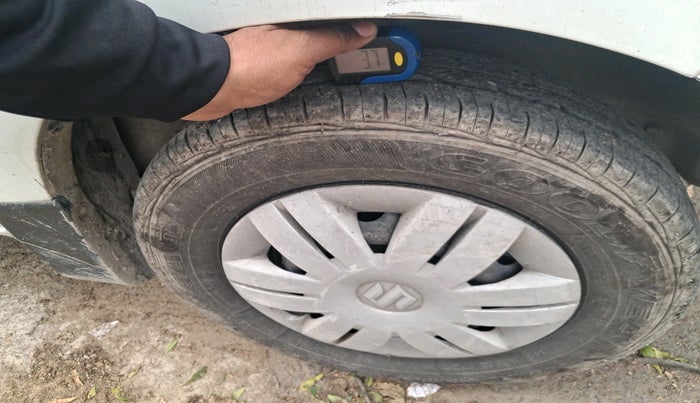 2016 Maruti Alto 800 LXI CNG, CNG, Manual, 85,554 km, tyre