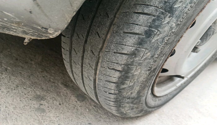 2021 Maruti IGNIS SIGMA 1.2, Petrol, Manual, 63,978 km, tyre