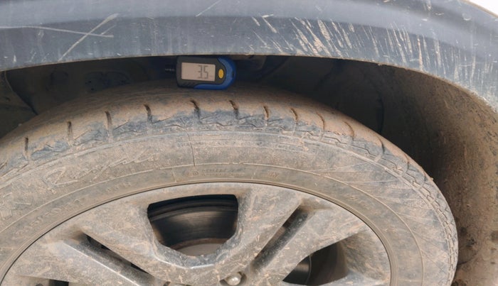 2022 KIA SELTOS HTX PETROL 1.5, Petrol, Manual, 36,810 km, tyre