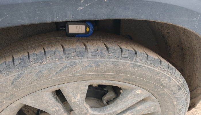 2022 KIA SELTOS HTX PETROL 1.5, Petrol, Manual, 36,810 km, tyre