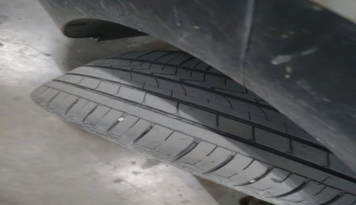 2023 Hyundai ALCAZAR 1.5 SIGNATURE (O) AT 7STR, Diesel, Automatic, 81,357 km, tyre