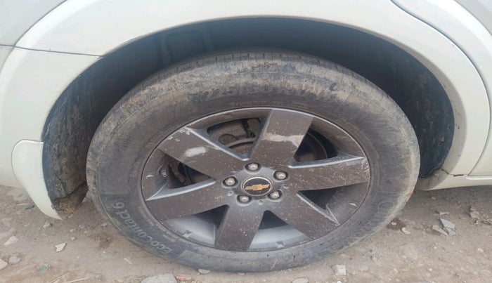 2010 Chevrolet Captiva LTZ AWD AT, Diesel, Automatic, 1,02,004 km, tyre