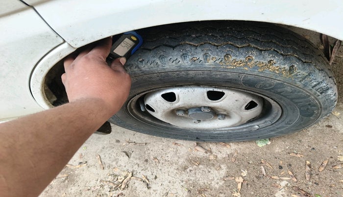 2019 Maruti Eeco 7 STR, Petrol, Manual, 1,53,971 km, tyre