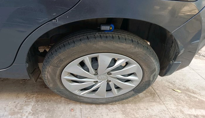 2022 Maruti Baleno DELTA 1.2 AGS, Petrol, Automatic, 16,569 km, tyre