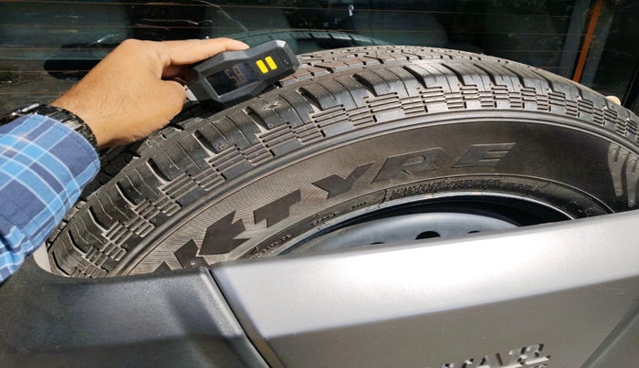 2024 Mahindra Thar Roxx MX5 Diesel AT 2WD, Diesel, Automatic, 37,106 km, tyre