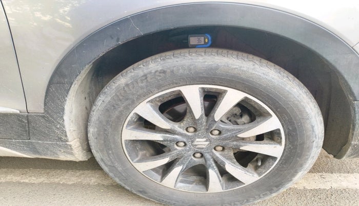 2019 Maruti S Cross DELTA 1.3, Diesel, Manual, 1,43,256 km, tyre