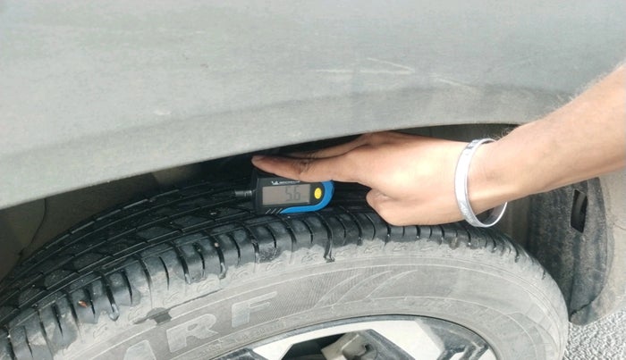 2023 Maruti BREZZA VXI SMART HYBRID, Petrol, Manual, 23,570 km, tyre