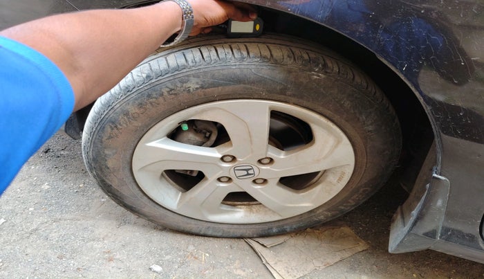 2015 Honda City 1.5L I-VTEC VX CVT, Petrol, Automatic, 50,203 km, tyre