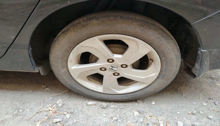 2015 Honda City 1.5L I-VTEC VX CVT, Petrol, Automatic, 50,203 km, tyre