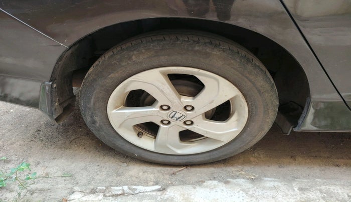 2015 Honda City 1.5L I-VTEC VX CVT, Petrol, Automatic, 50,203 km, tyre