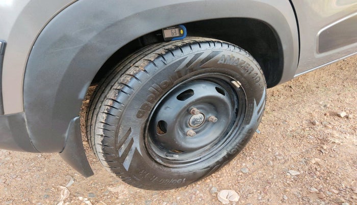 2016 Renault Kwid RXT 0.8, Petrol, Manual, 43,384 km, tyre