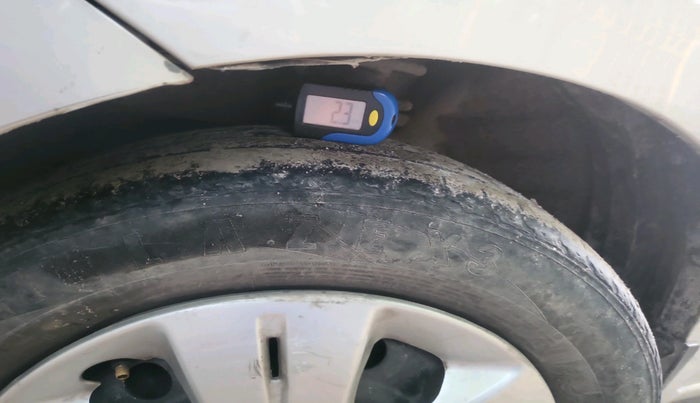 2018 Maruti Wagon R 1.0 LXI CNG, CNG, Manual, 98,998 km, tyre