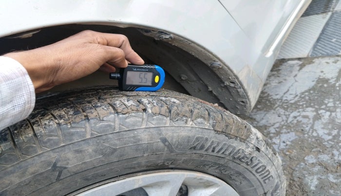 2012 Maruti Swift Dzire VXI, Petrol, Manual, 1,01,546 km, tyre