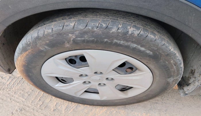 2019 Hyundai Creta E PLUS 1.6 PETROL, Petrol, Manual, 64,283 km, tyre