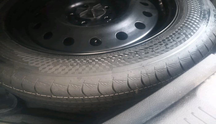 2023 Maruti Grand Vitara ZETA SMART HYBRID AT, Petrol, Automatic, 39,101 km, tyre