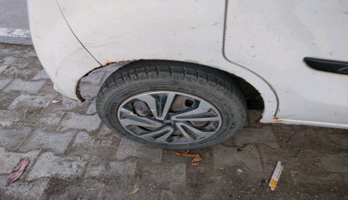 2016 Maruti Alto K10 VXI, Petrol, Manual, 74,769 km, tyre