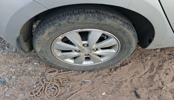 2014 Hyundai i20 ASTA 1.4 CRDI, Diesel, Manual, 86,029 km, tyre