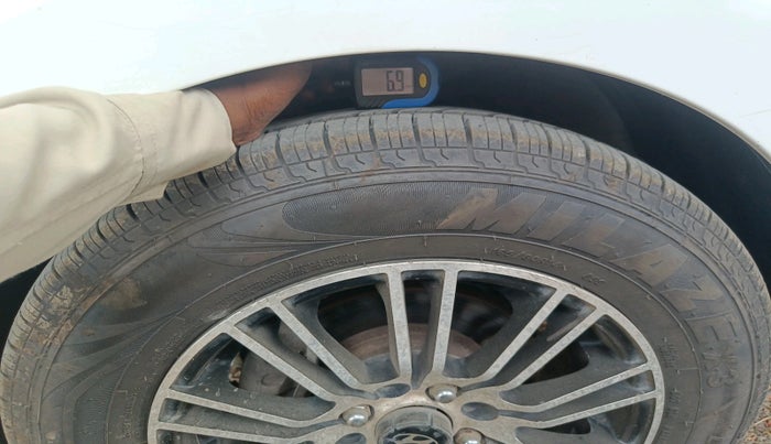 2017 Hyundai Grand i10 MAGNA U2 1.2 CRDI, Diesel, Manual, 92,330 km, tyre