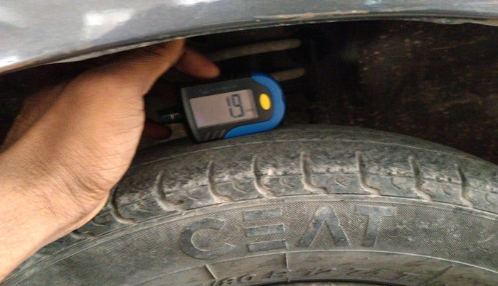 2013 Maruti Alto 800 LXI, Petrol, Manual, 54,560 km, tyre