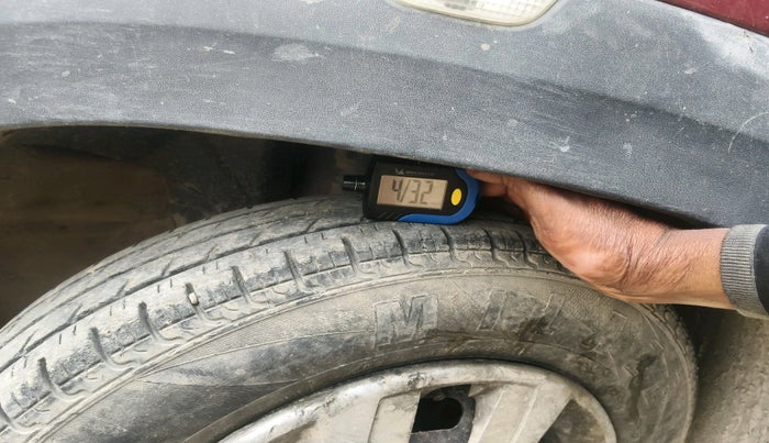 2019 Renault Kwid RXL, Petrol, Manual, 69,366 km, tyre