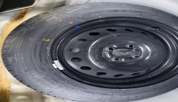 2023 Maruti FRONX ALPHA 1.0 TURBO MT, Petrol, Manual, 53,577 km, tyre