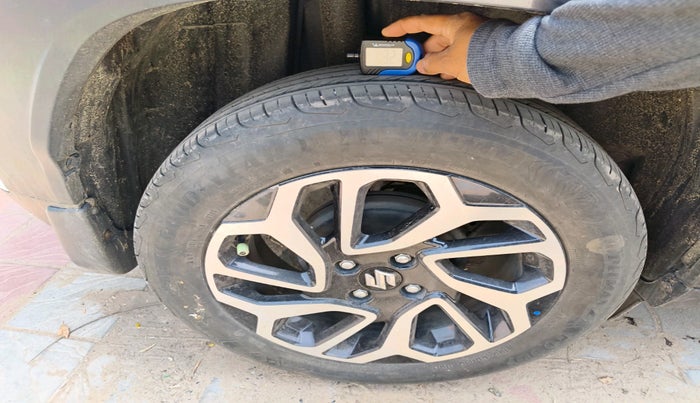 2023 Maruti FRONX ALPHA 1.0 TURBO MT, Petrol, Manual, 53,577 km, tyre