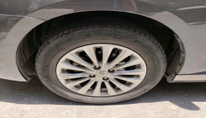 2023 Maruti Ciaz ZETA 1.5 SHVS MT PETROL, Petrol, Manual, 30,412 km, tyre