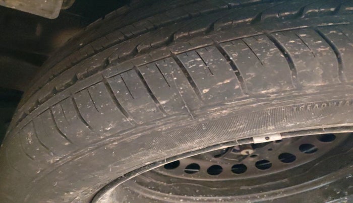 2023 MG HECTOR PLUS SHARP PRO 1.5 PETROL TURBO CVT 7 STR, Petrol, Automatic, 12,488 km, tyre