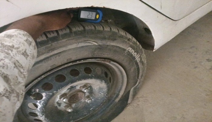 2016 Hyundai Xcent BASE 1.2, CNG, Manual, 97,425 km, tyre