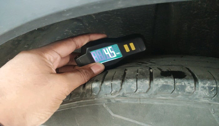 2020 Maruti S Cross ZETA AT 1.5, Petrol, Automatic, 29,241 km, tyre