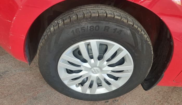 2018 Maruti Swift LXI, Petrol, Manual, 52,701 km, tyre